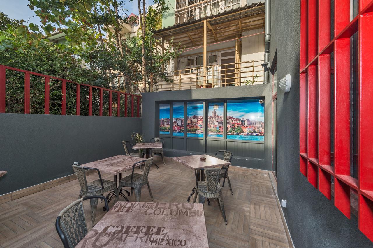 Taksim Istanbul Nis Hotel - Istiklal Street Екстериор снимка