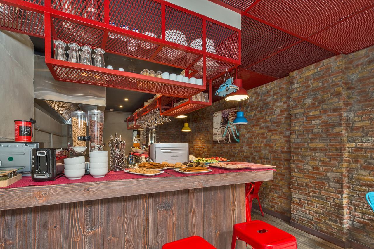 Taksim Istanbul Nis Hotel - Istiklal Street Екстериор снимка