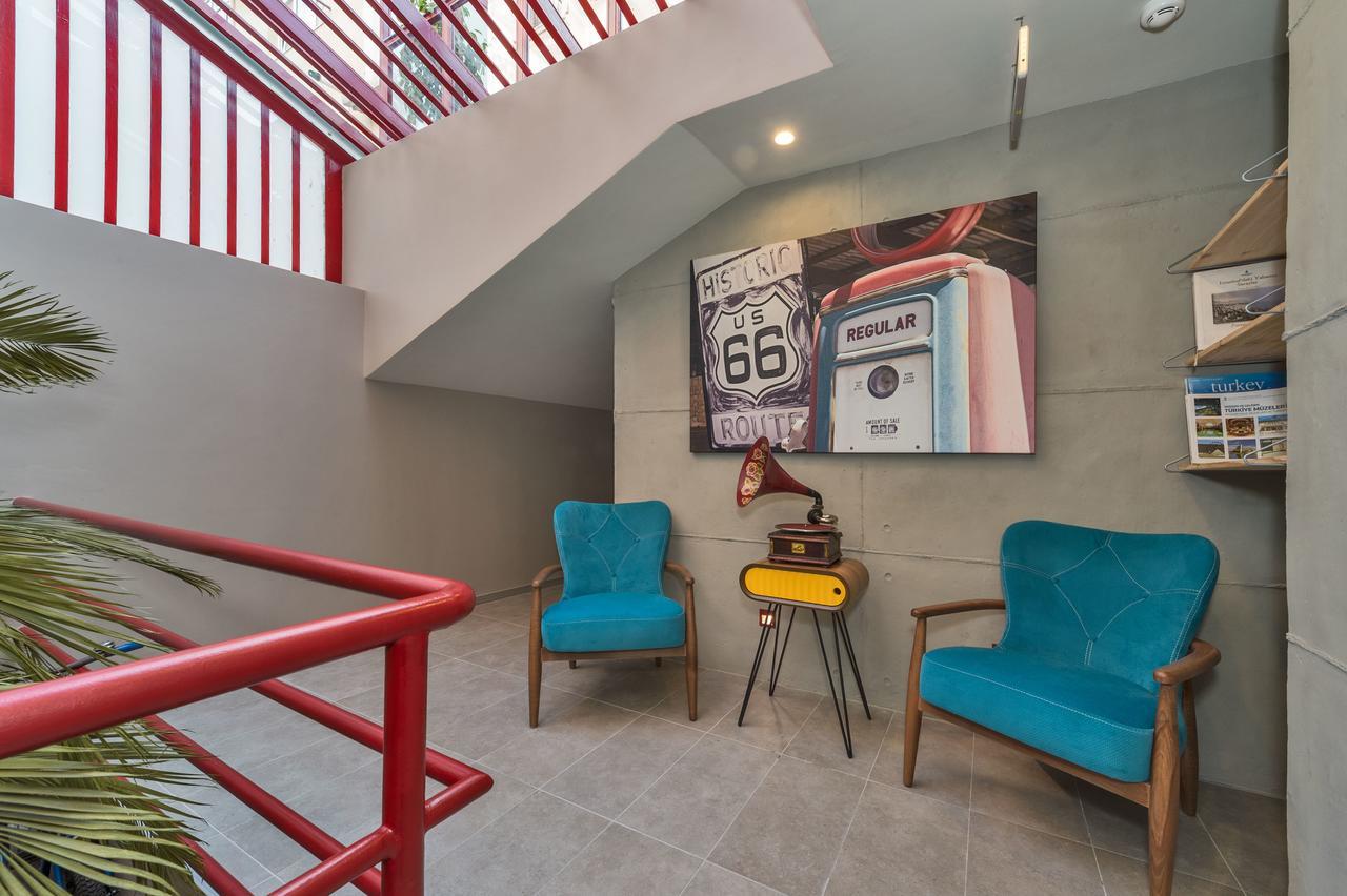 Taksim Istanbul Nis Hotel - Istiklal Street Екстериор снимка